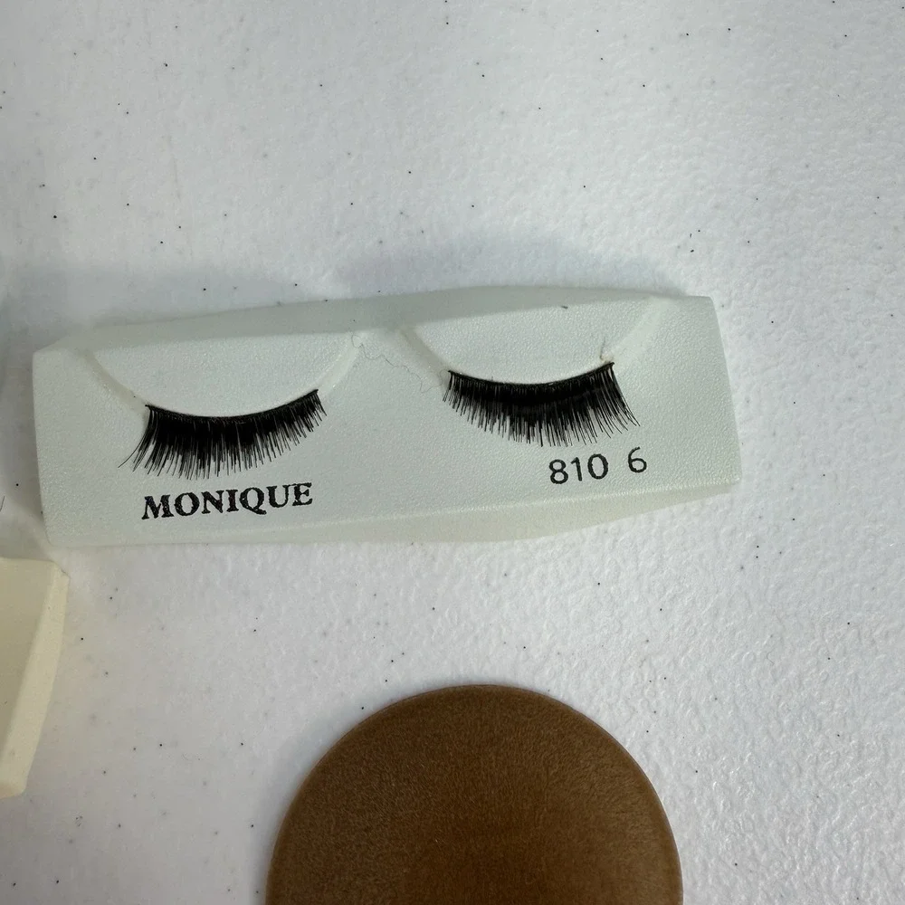 Vintage D-4 Monique KD‎ 1420 Multi Length Tapered Doll Eye Lashes Lot NOS